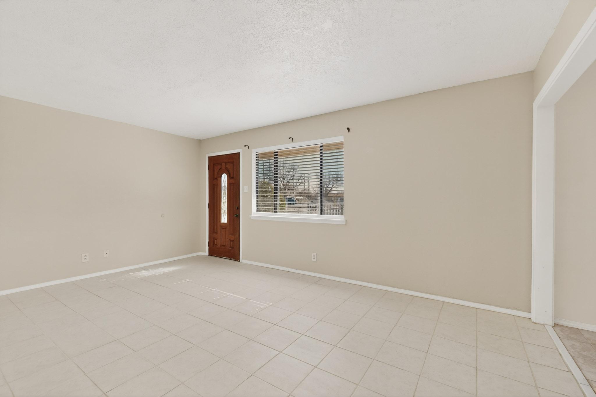 2705 Mountain Road NW