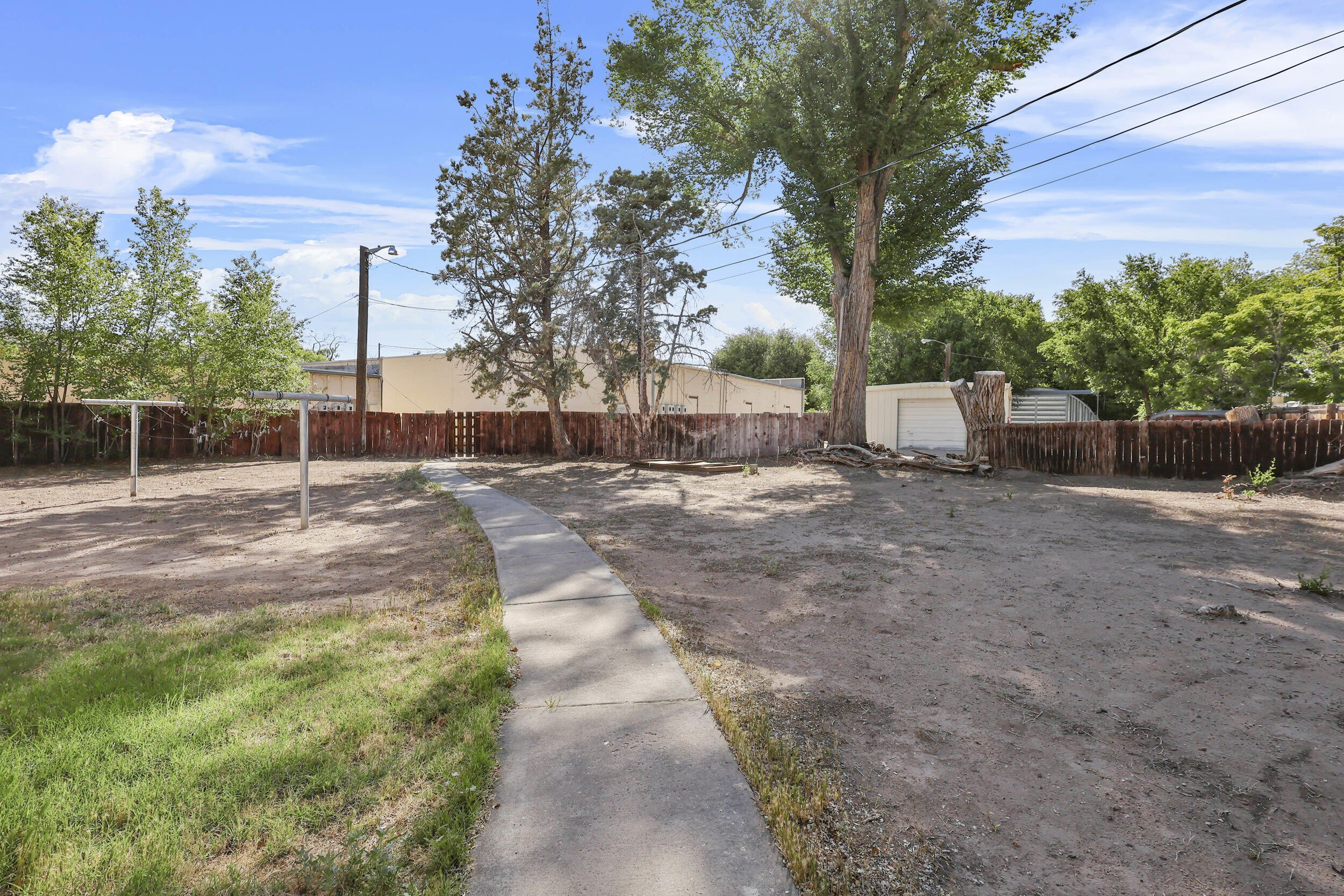 9705 Rio Grande Boulevard, Albuquerque, New Mexico image 37