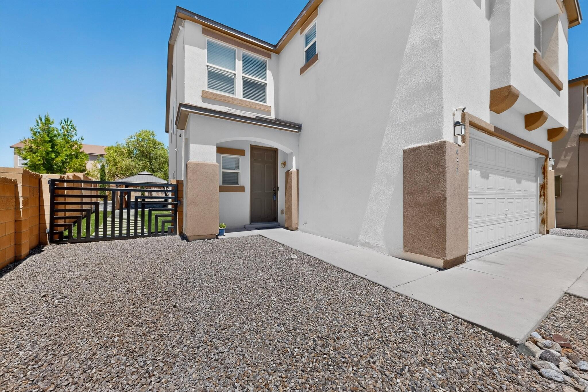 437 Luminoso Drive NW