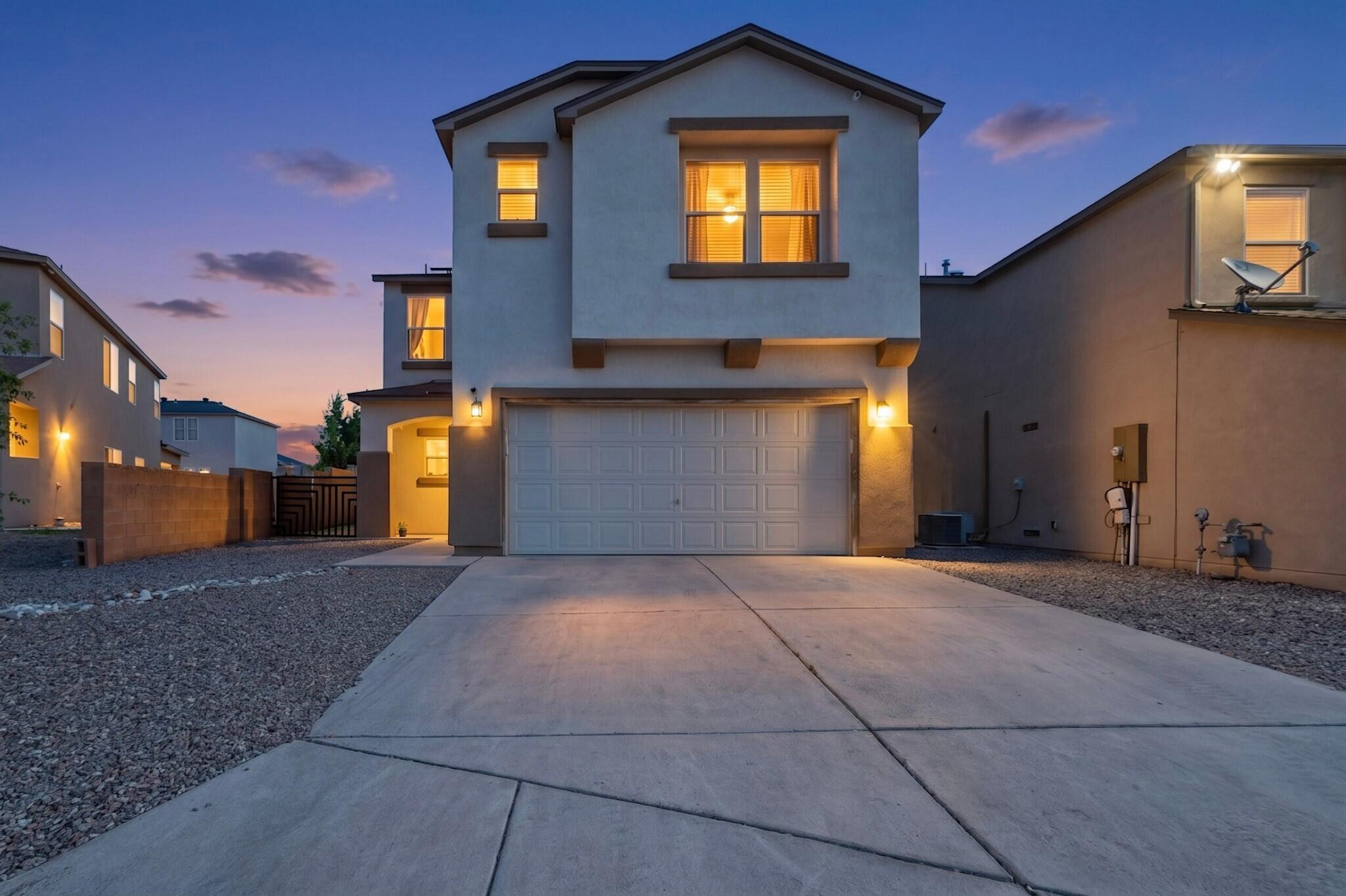 437 Luminoso Drive NW