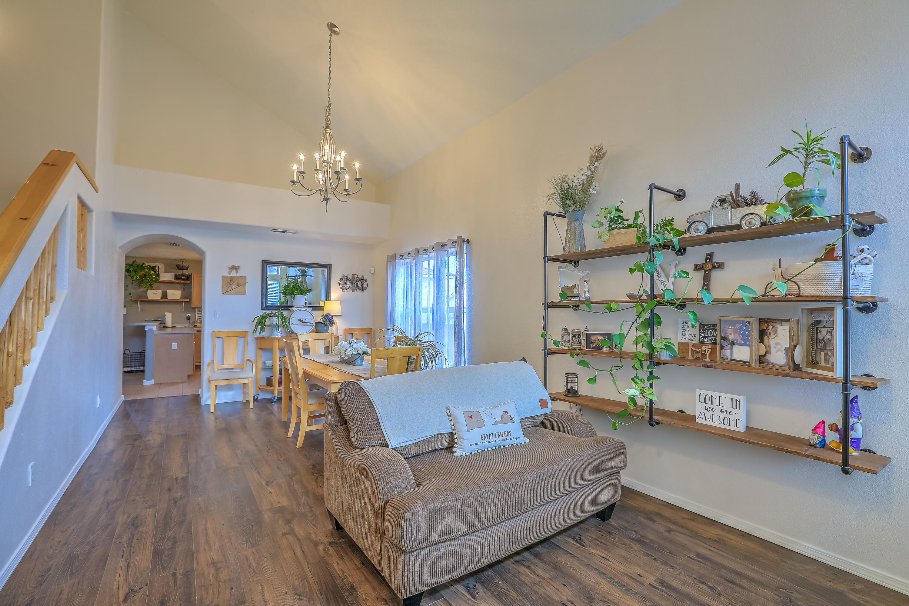 9928 Bellevue Street NW