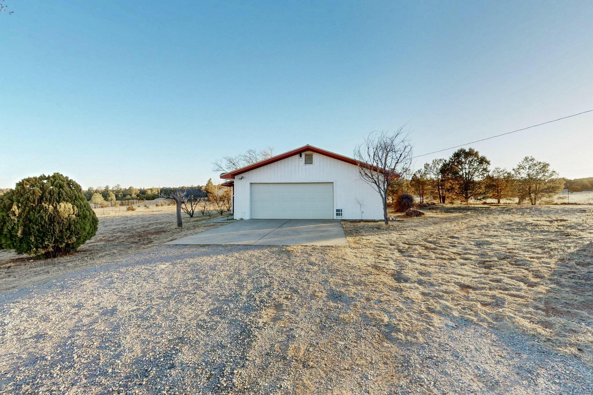 8B Entrada Del Norte, Edgewood, New Mexico image 32