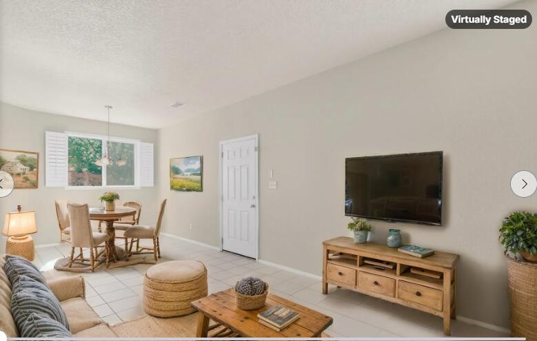 1305 Desert Paintbrush Loop NE