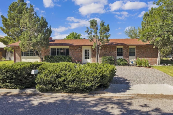 1310 NORTH DR, SOCORRO, NM 87801 - Image 9e7e756bd4b607b7eba6d354468eeee1/3917438006
