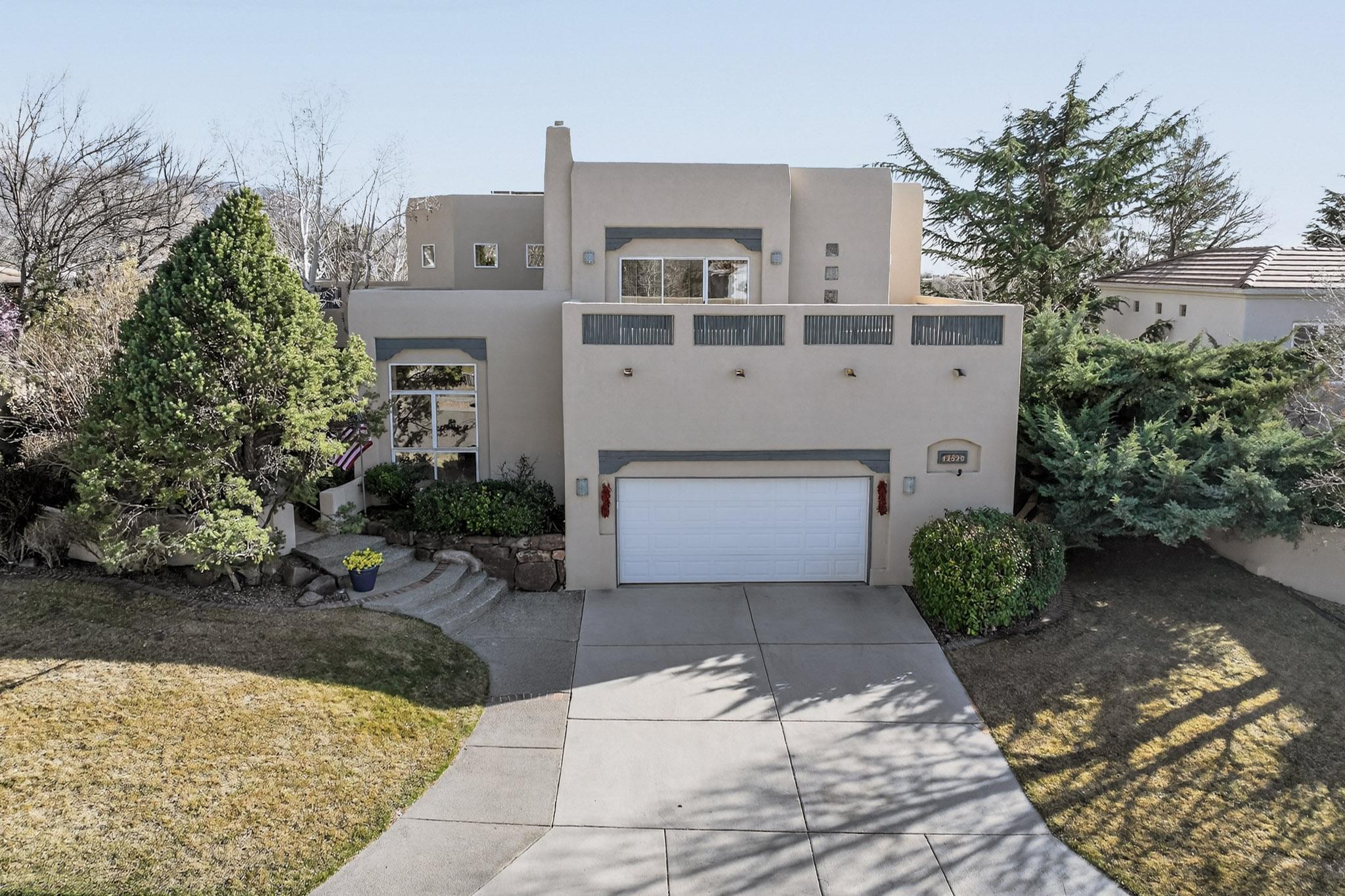 12520 Crested Moss Road NE