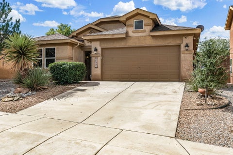 Photo of 10447 Savoy Drive NW, Albuquerque, NM 87114 (MLS # 1111829)