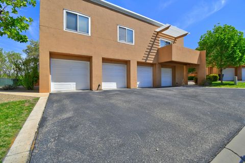 Photo of 4701 Morris Street NE #APT 703, Albuquerque, NM 87111 (MLS # 1104101)