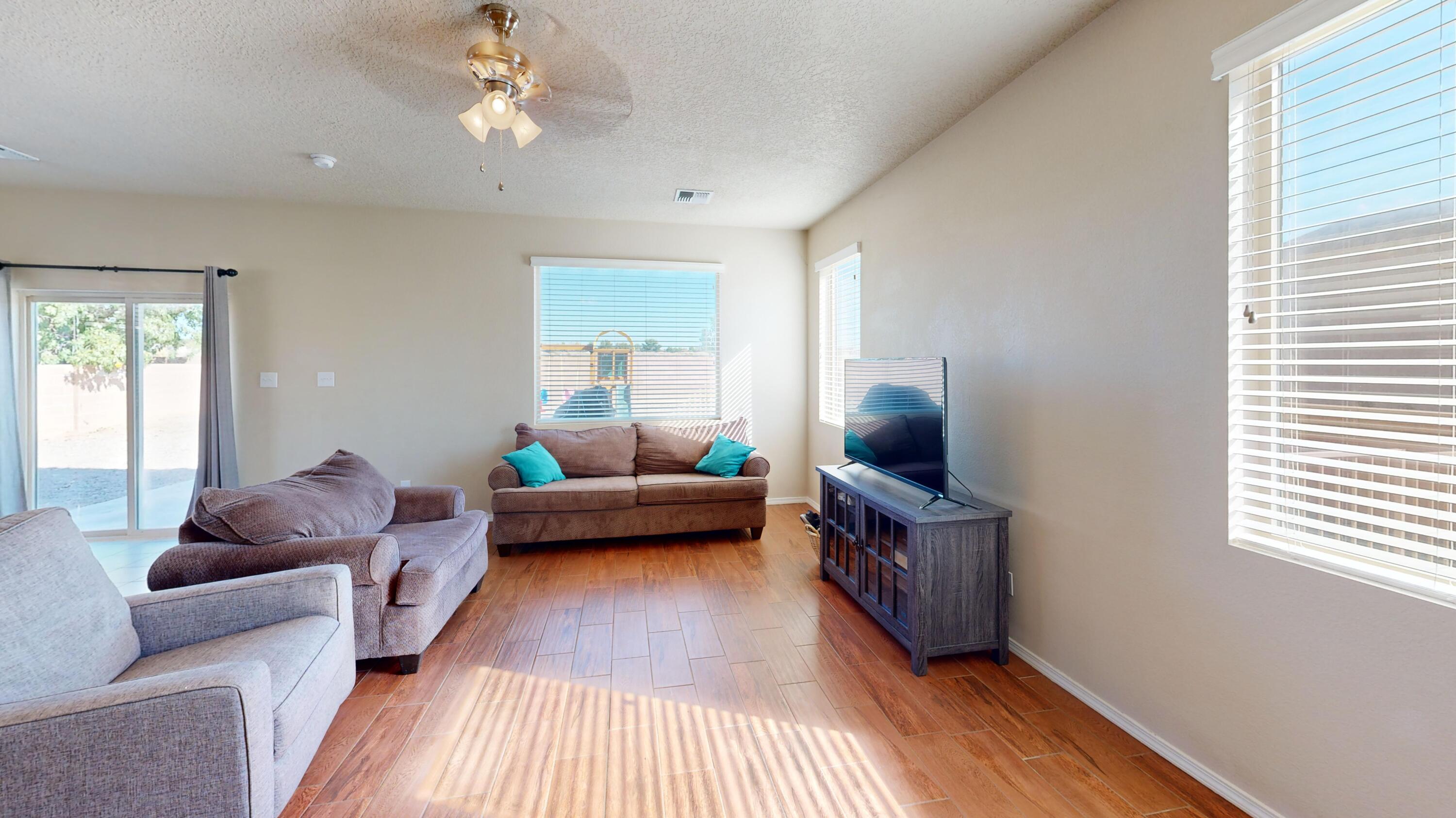 1037 Northern Lights Way, Rio Rancho, New Mexico image 3