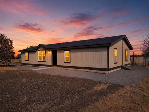 Mobile Home For Sale - 40 Hawks Road<br/> Santa Fe County, Edgewood, NM 87015