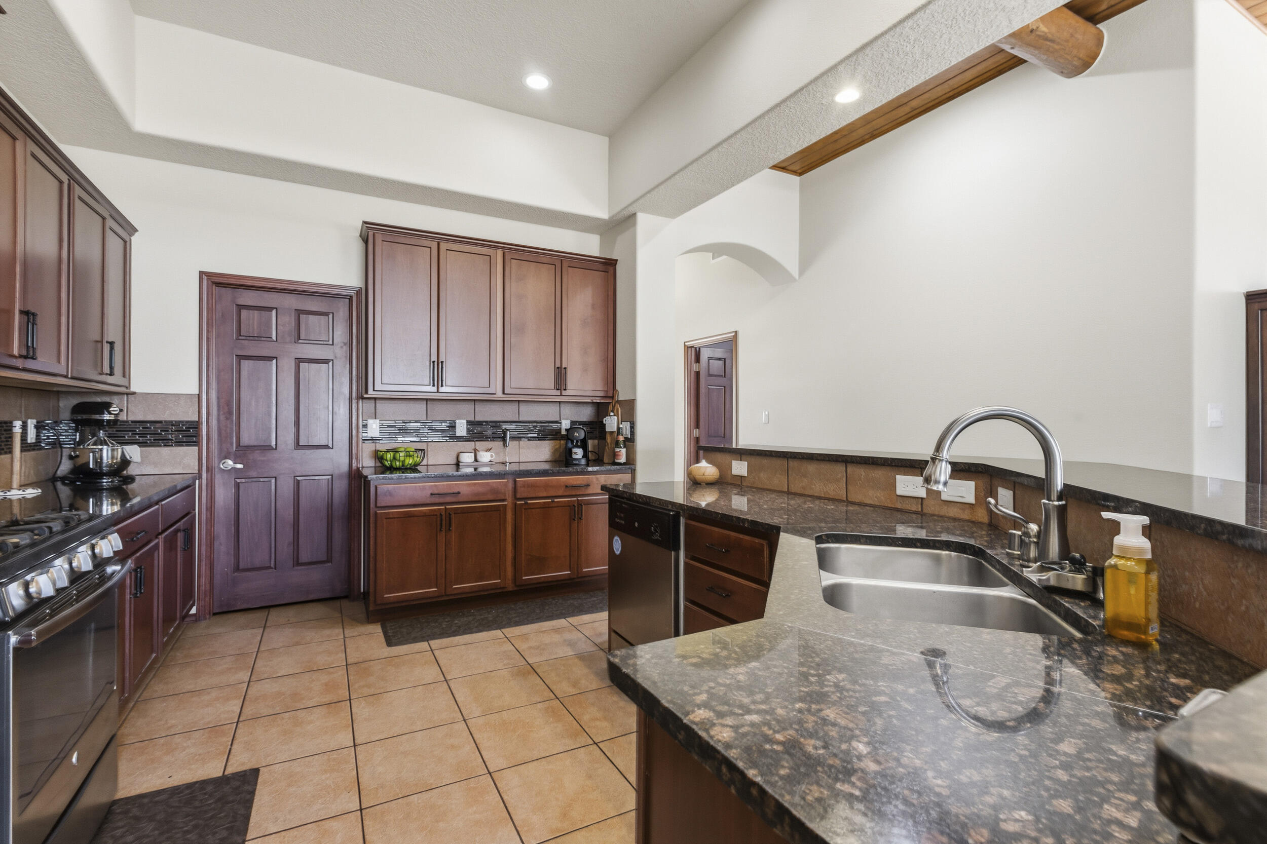 6324 Camino De Paz Road NW