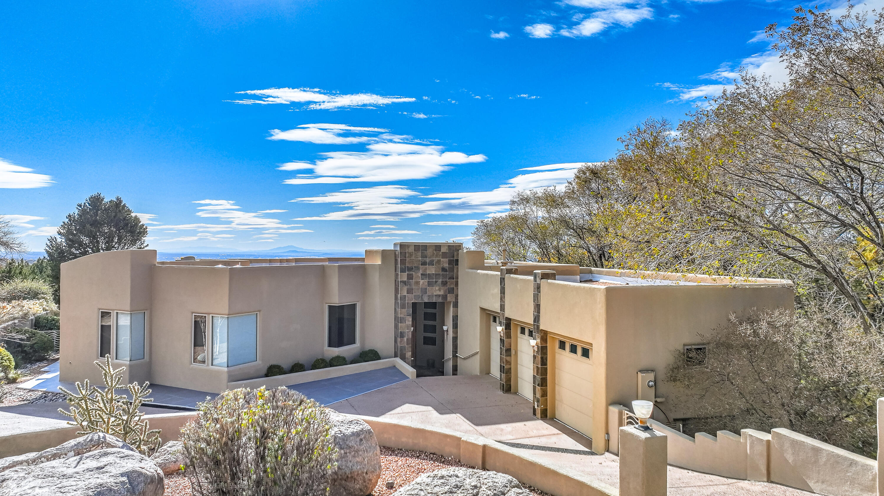 18 Sandia Heights Drive, Albuquerque, New Mexico image 3