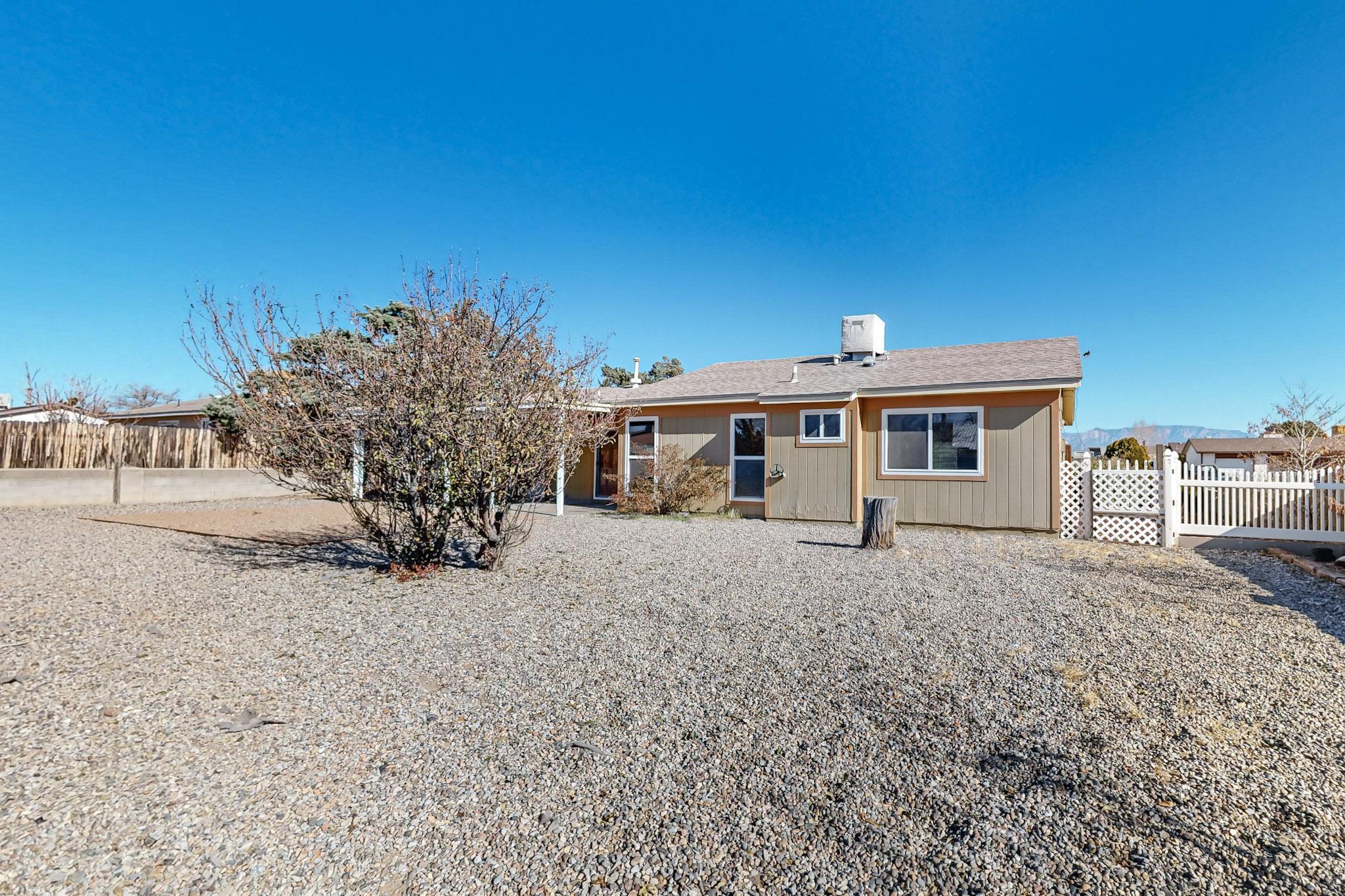 844 Archibeque Avenue, Rio Rancho, New Mexico image 32