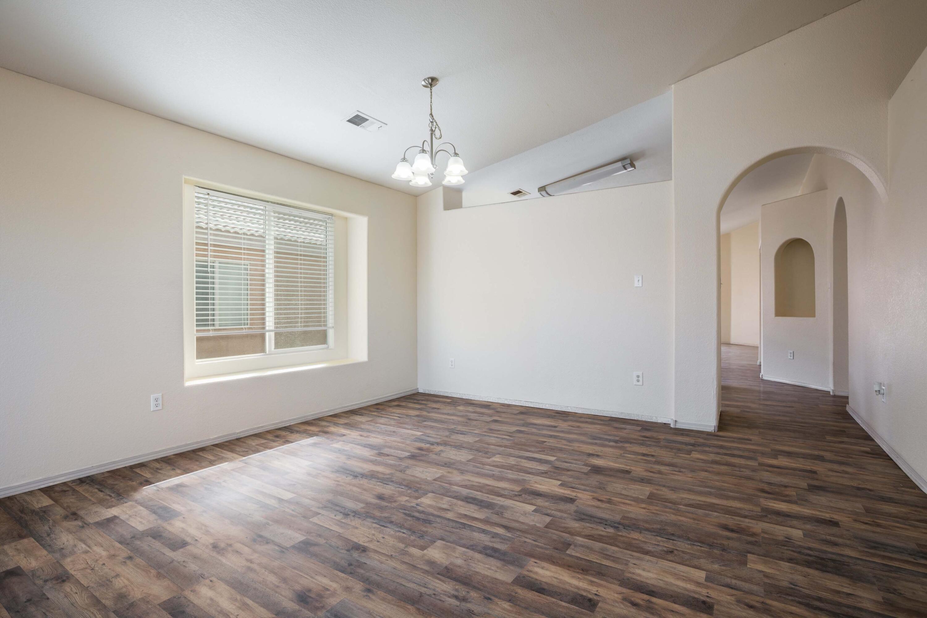 7608 Via Belleza SW