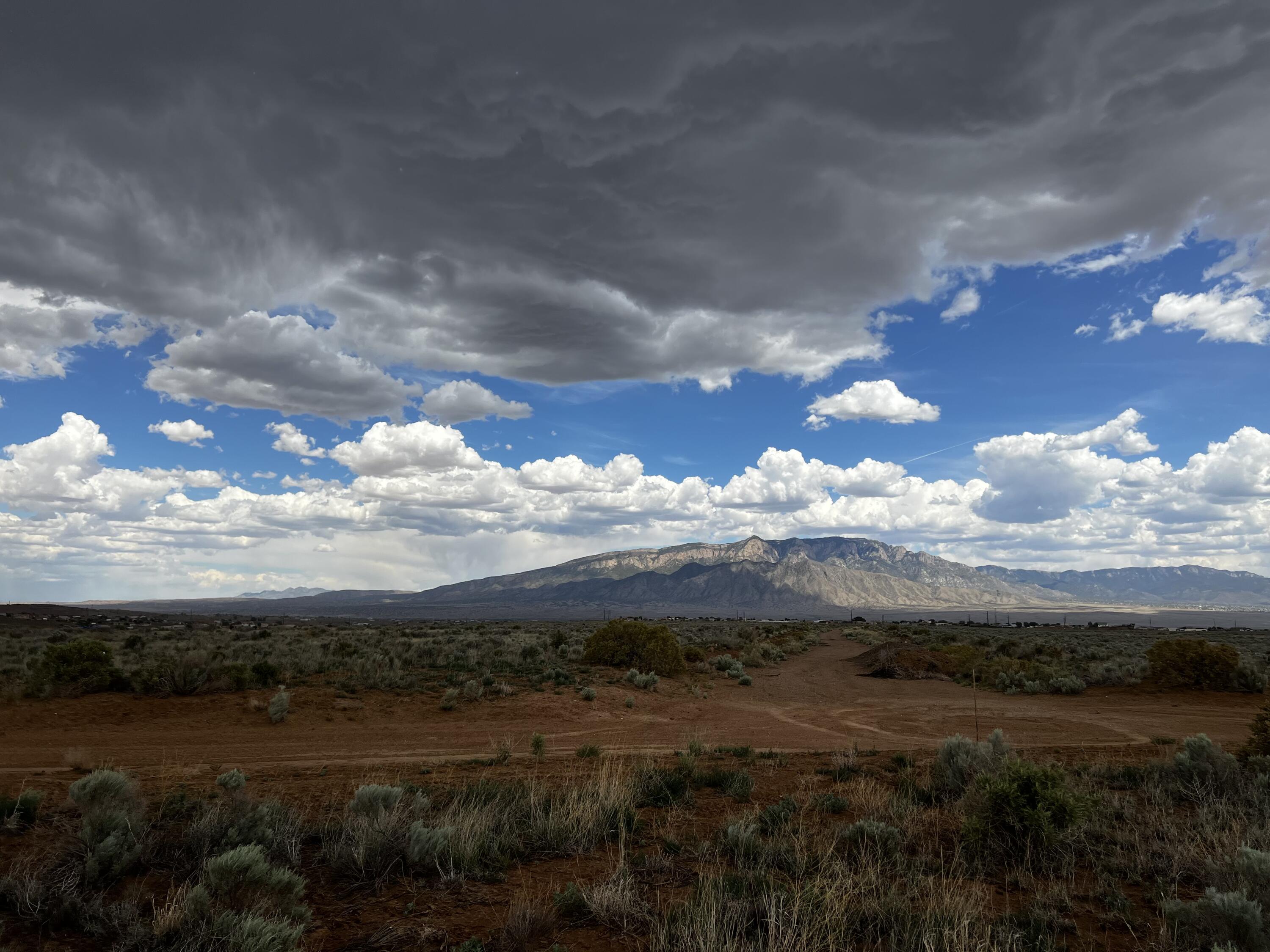 3939 Corral Road, Rio Rancho, New Mexico image 1