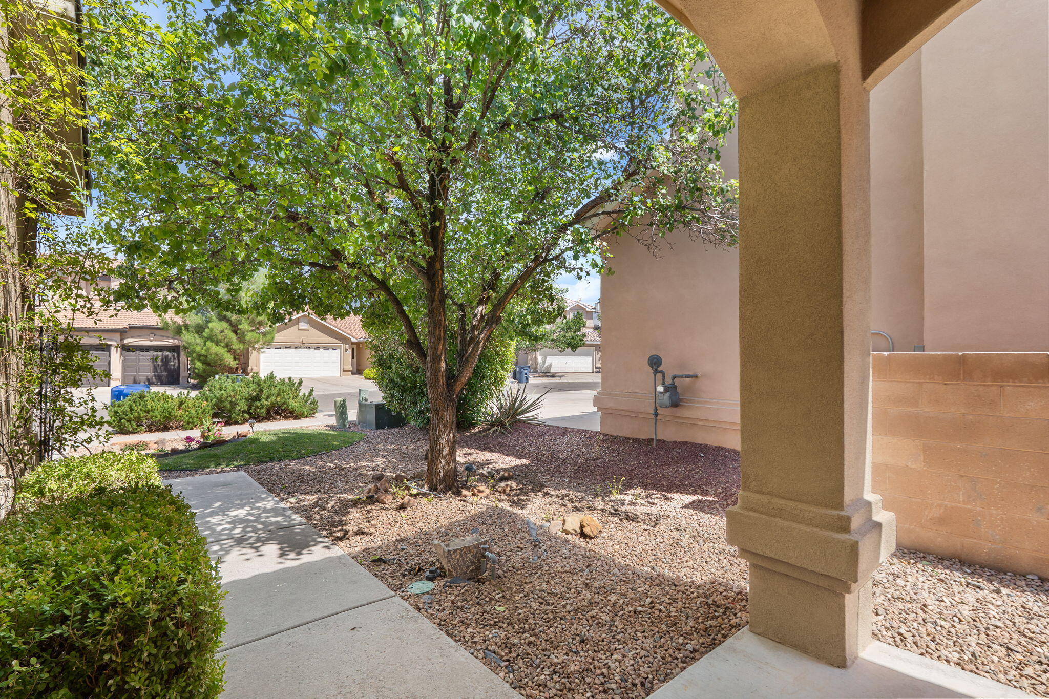 9119 Autumn Rose Drive NE