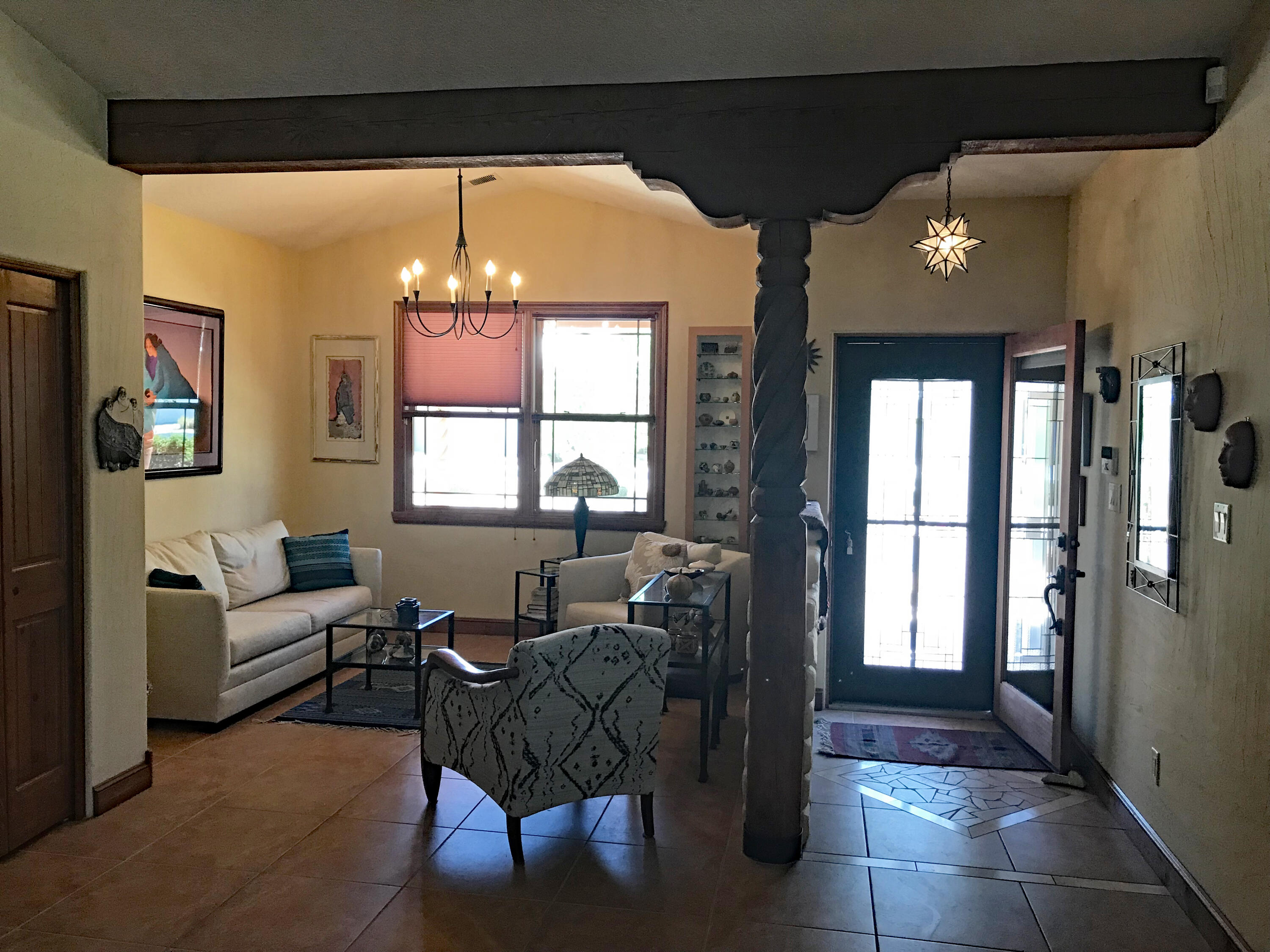 1835 Calle Barbarita NW