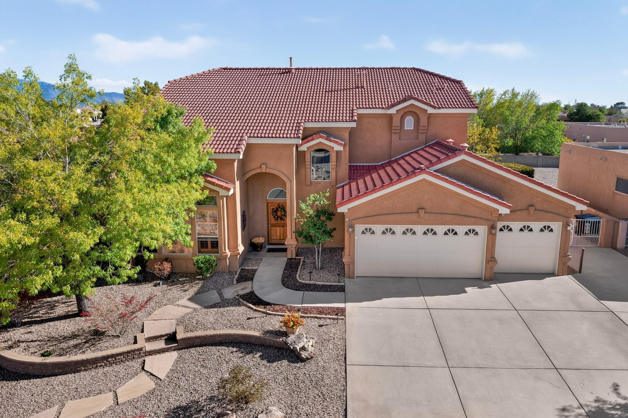 3805 Bay Hill Loop SE