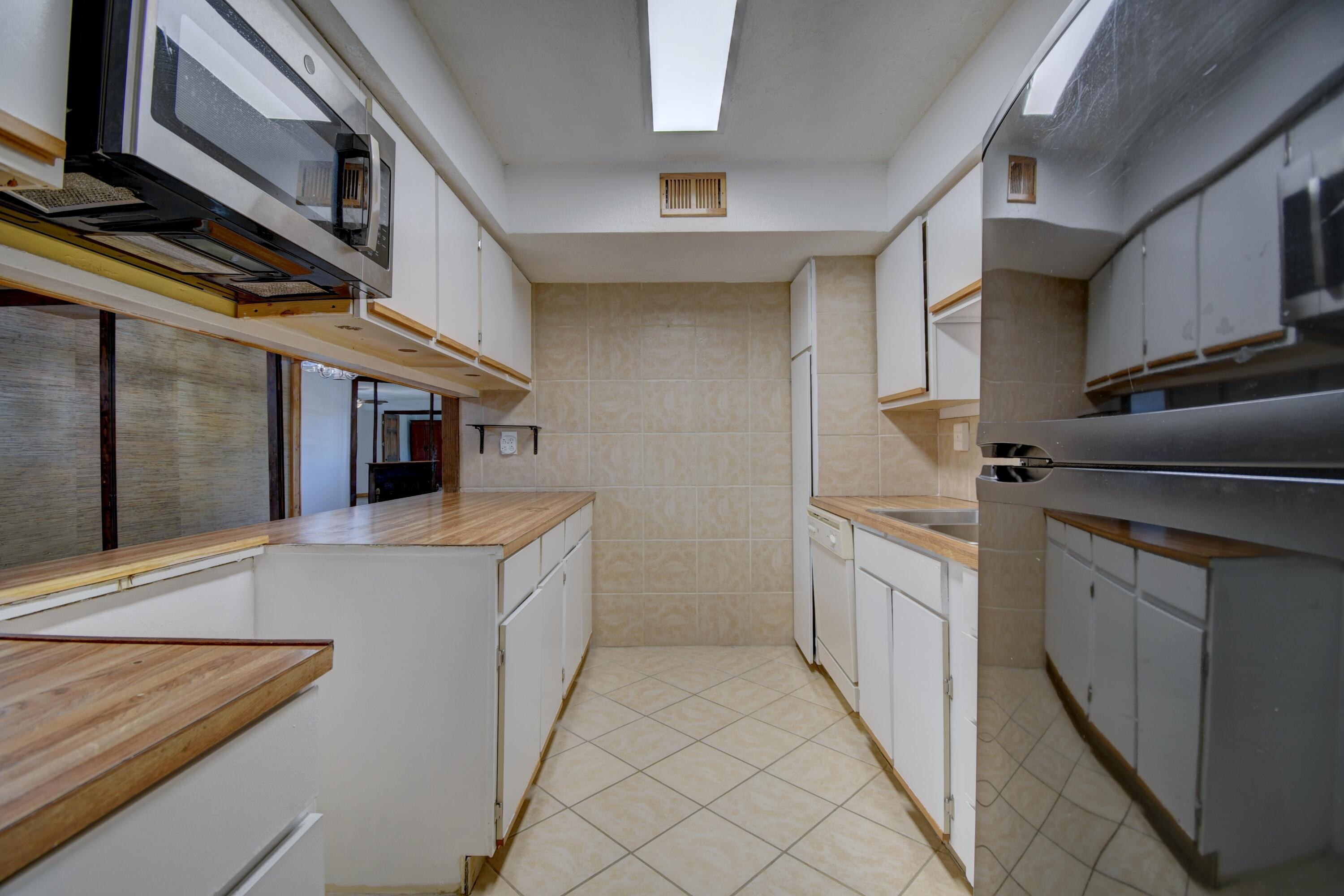 3839 Montgomery Boulevard NE APT 731