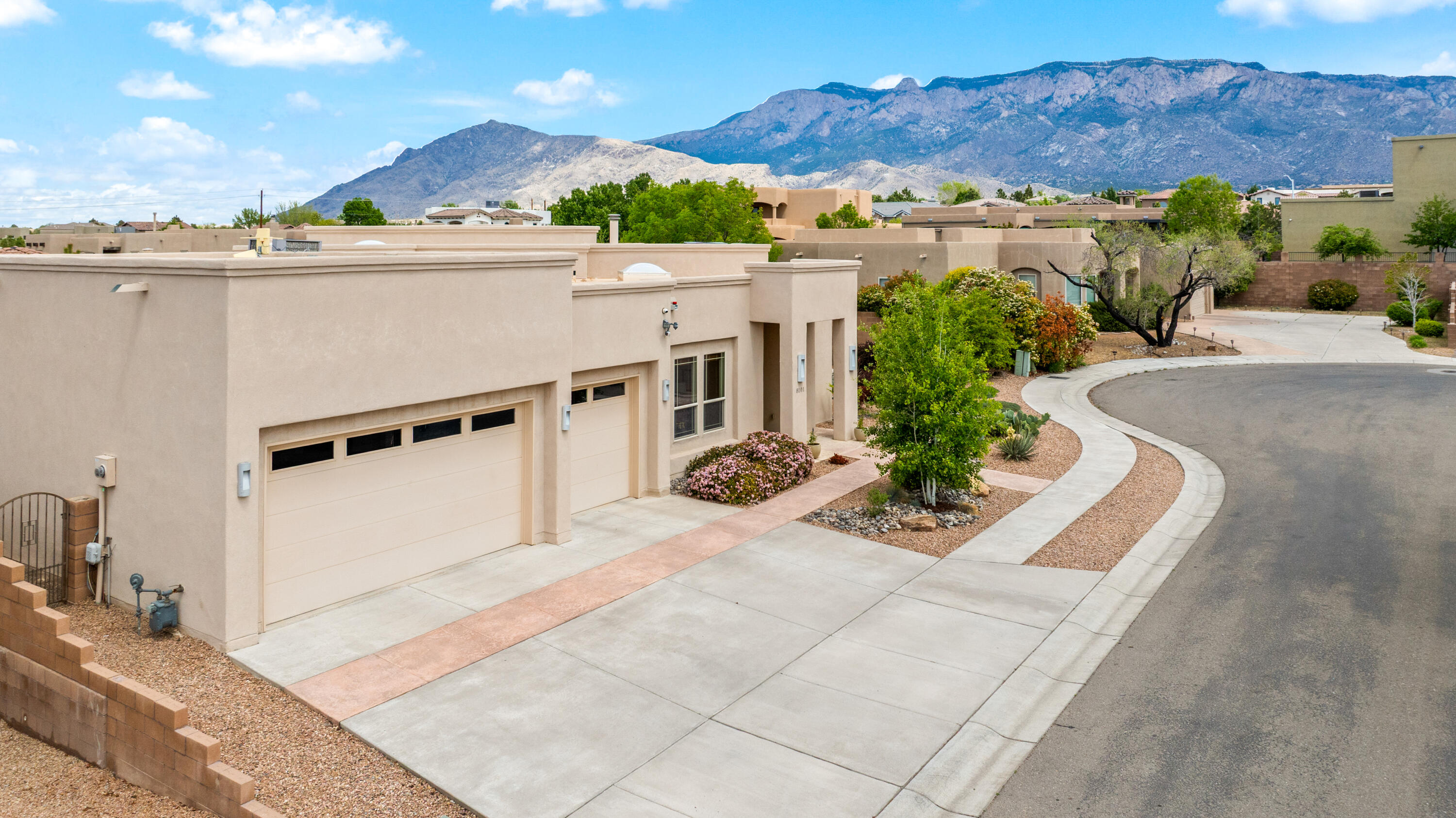 8101 Merissa Lane NE