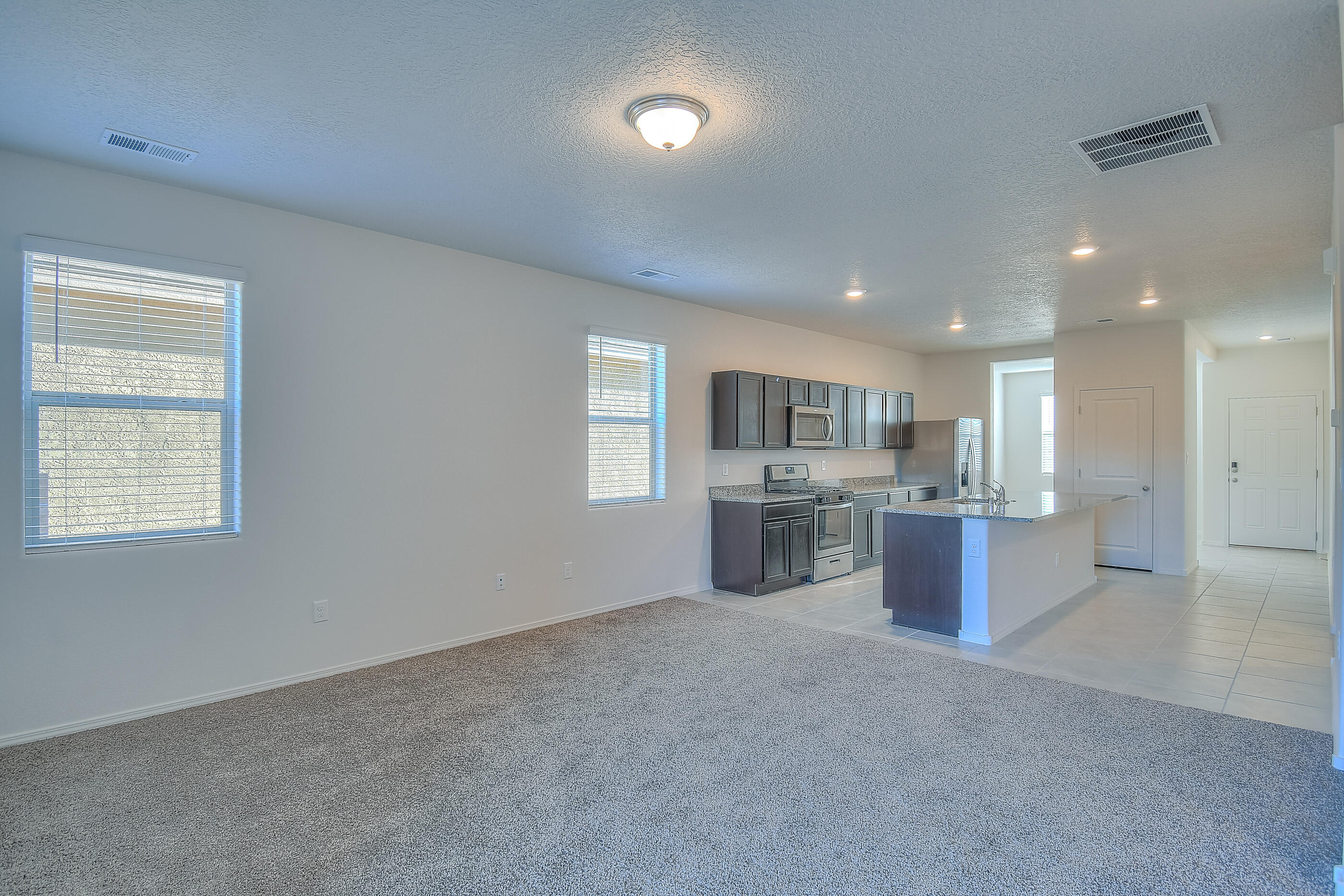 Photo 8 of 43 of 1485 Vista Grande Loop NE house