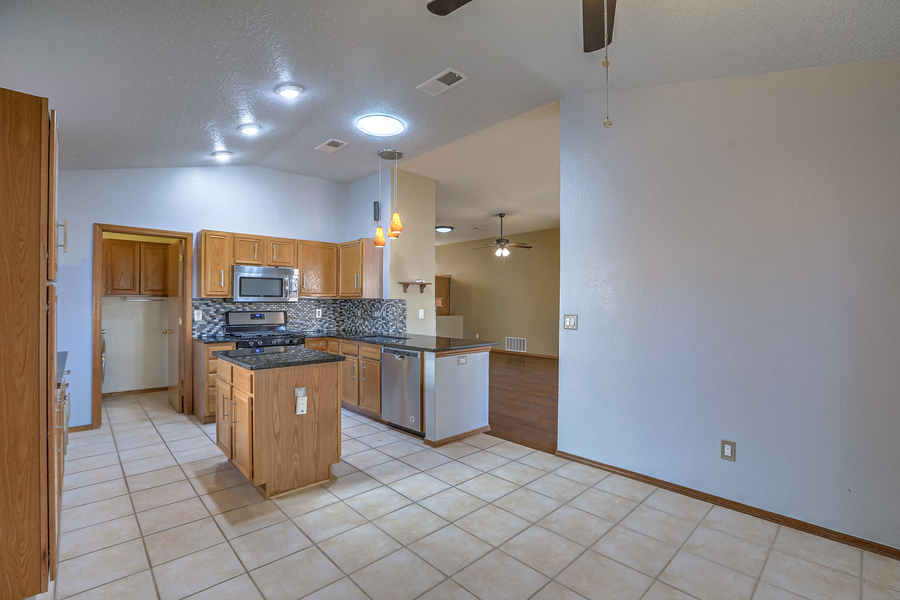 8009 Creekwood Avenue, Albuquerque, New Mexico image 13