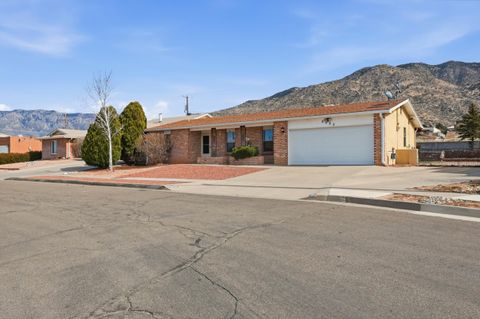 2600 Eastridge Drive NE Albuquerque NM 87112
