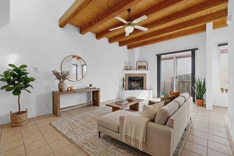 Townhouse For Sale - 4377 Vuelta Dorado<br/> Santa Fe County, Santa Fe, NM 87507