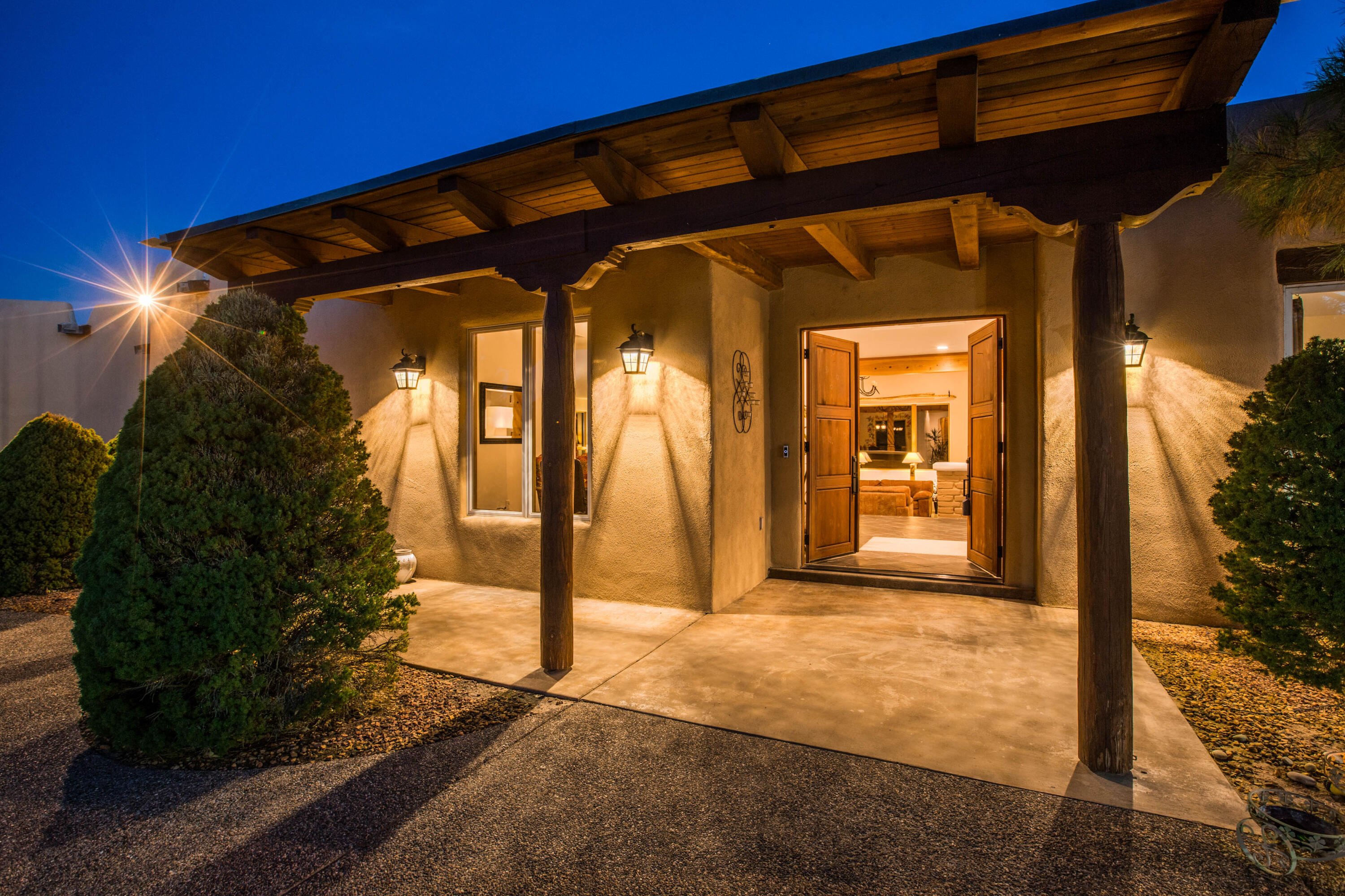 612 Rio Ruidoso Road NE