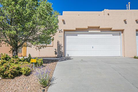 Photo of 11311 Campo Del Oso Avenue NE, Albuquerque, NM 87123 (MLS # 1096842)