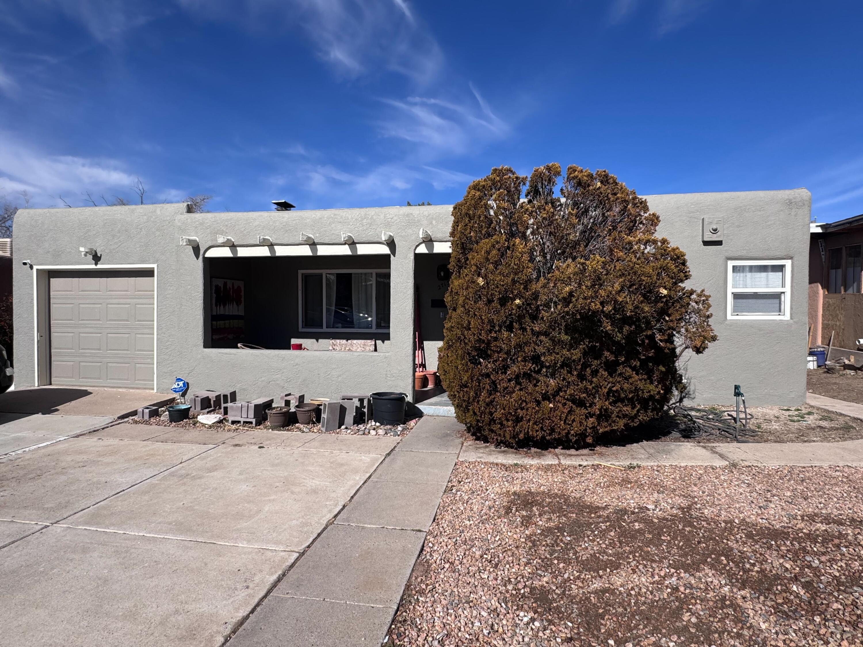 2715 Kathryn Avenue SE