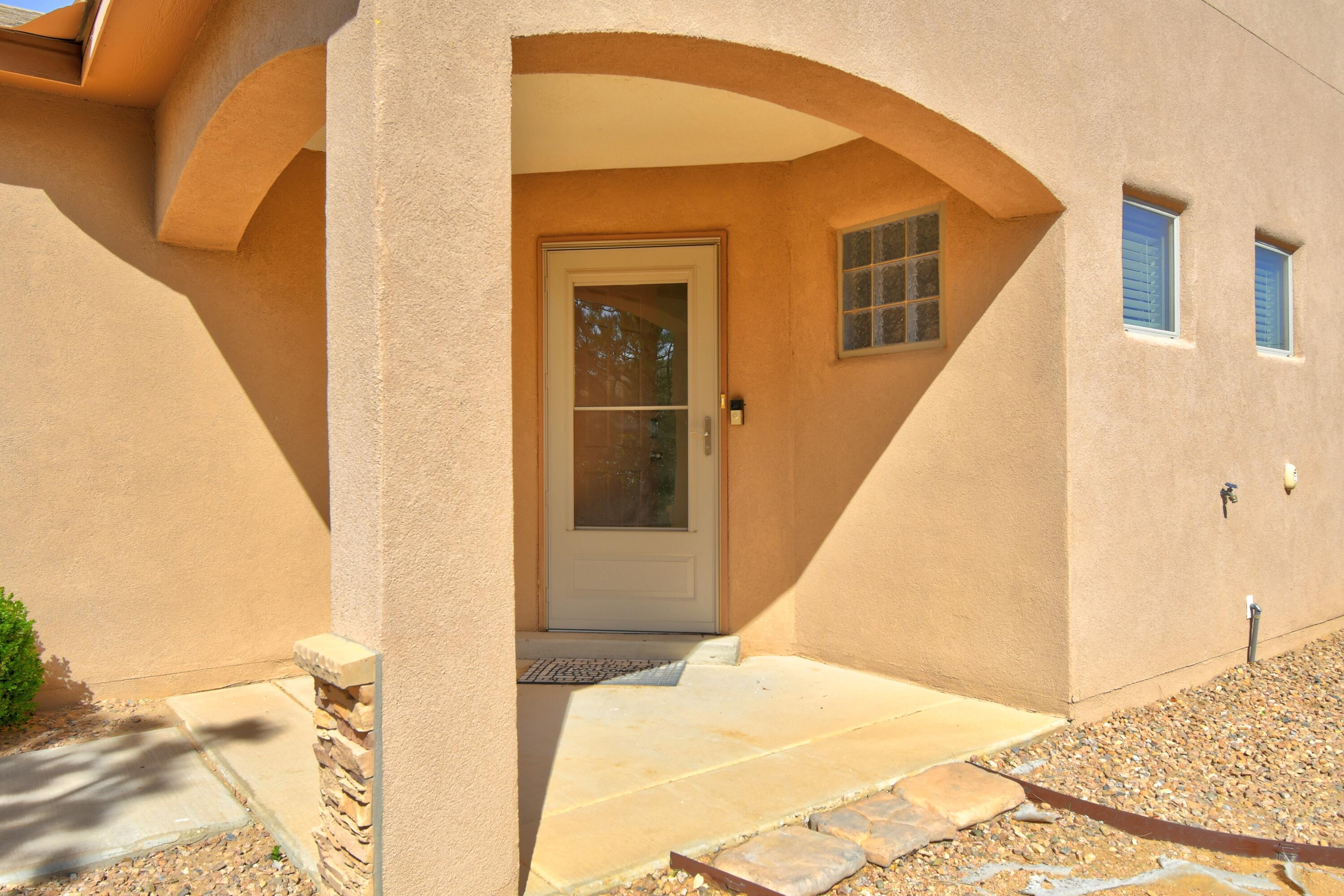 6259 Azaleas Road, Albuquerque, New Mexico image 2