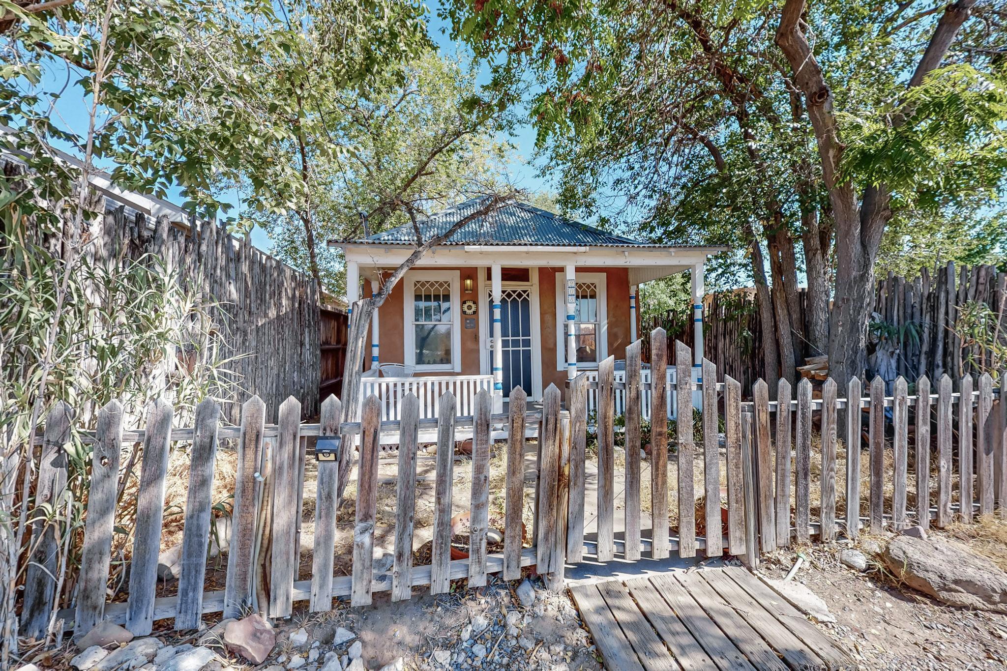 208 16th Street, Albuquerque, New Mexico image 4