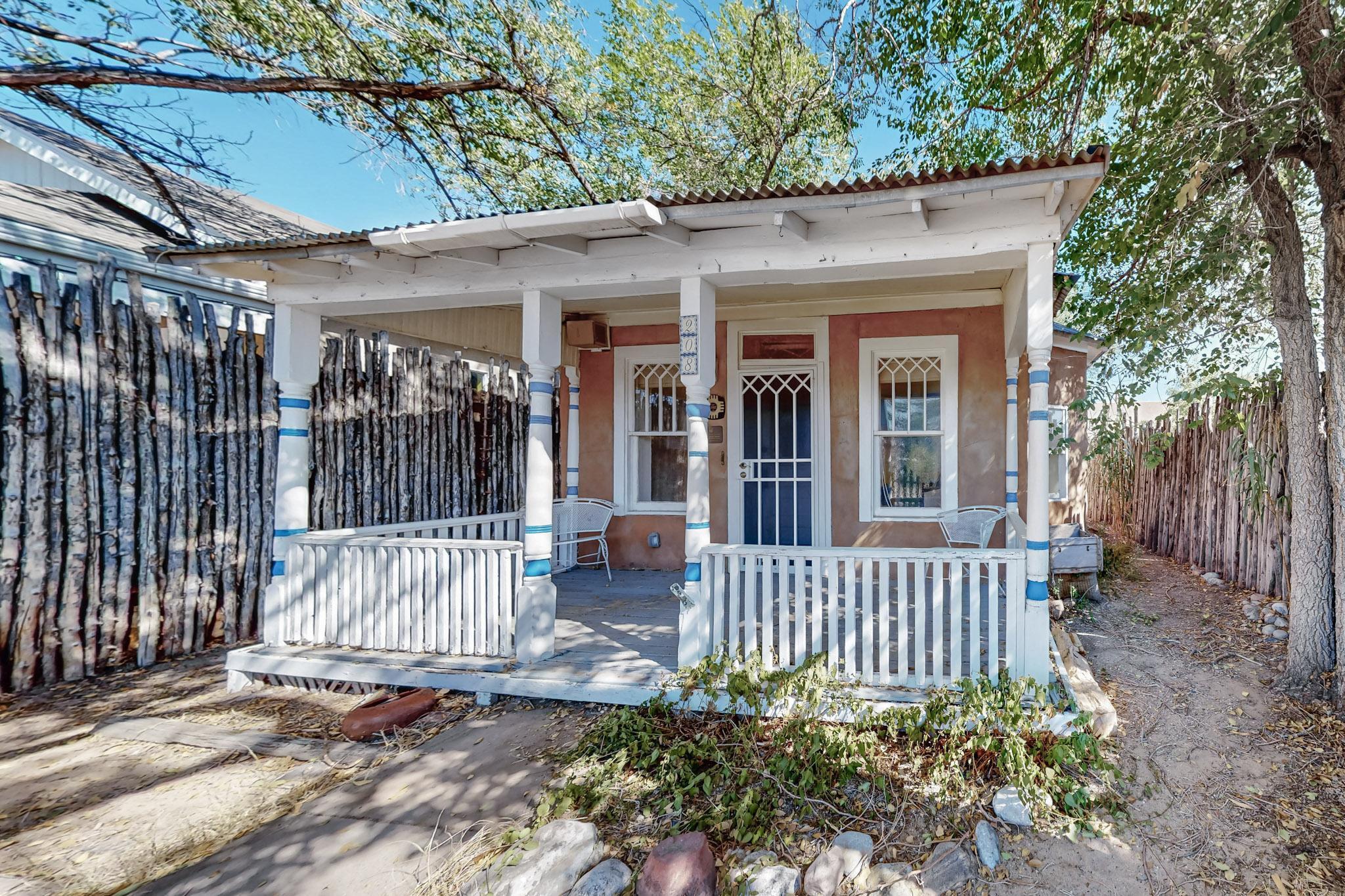 208 16th Street, Albuquerque, New Mexico image 1