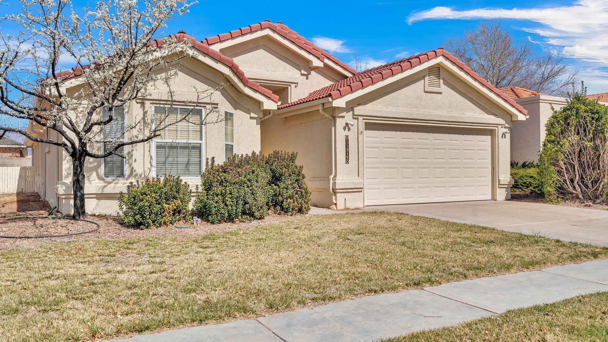 11519 Kings Canyon Road SE