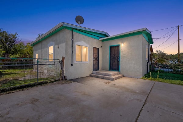1110 SANTA FE AVE SW, ALBUQUERQUE, NM 87102 - Image a138c6fd97bf2f407b8a33c6a8fb618b/233456713
