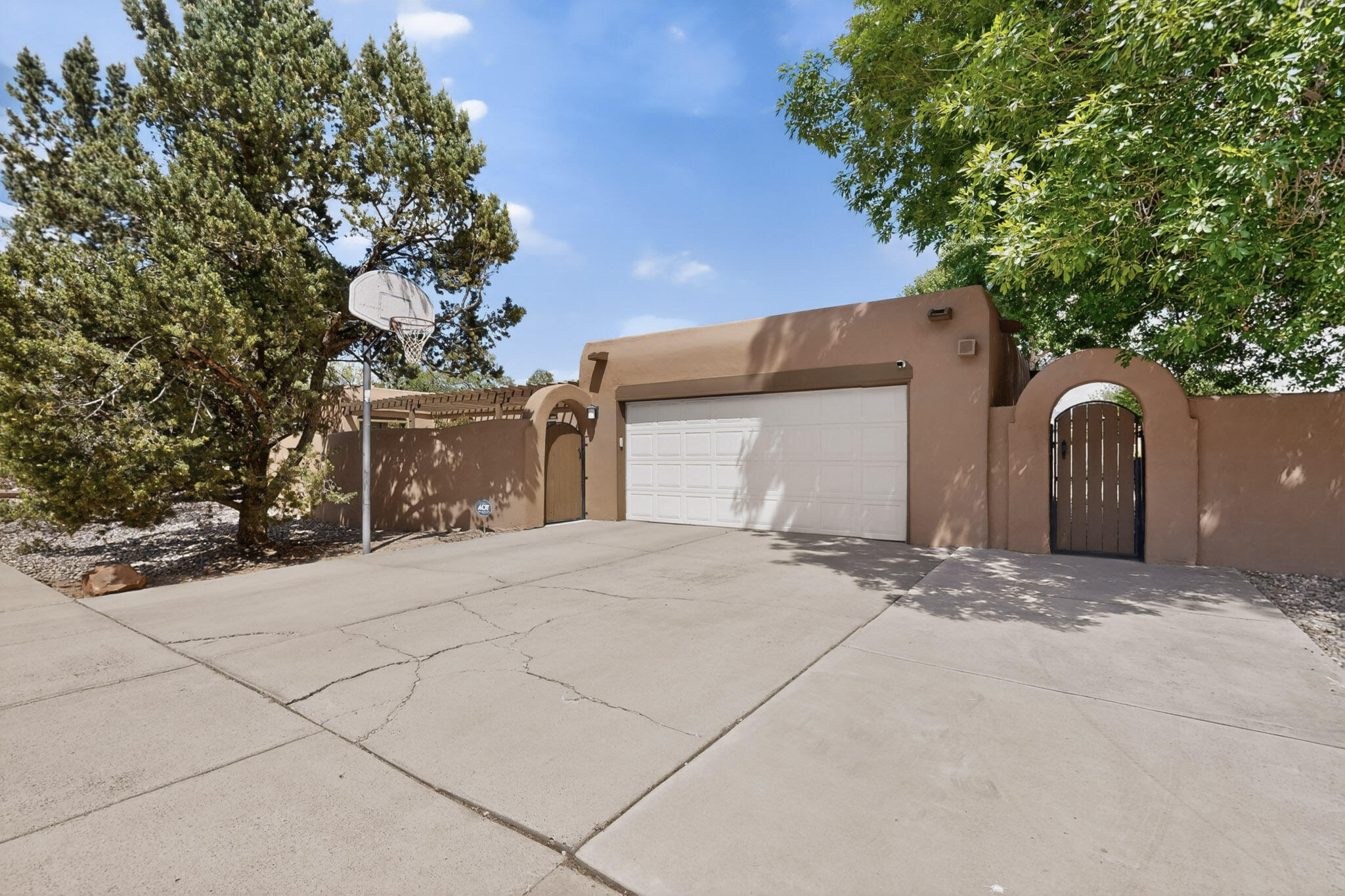 1328 Camino Amparo NW