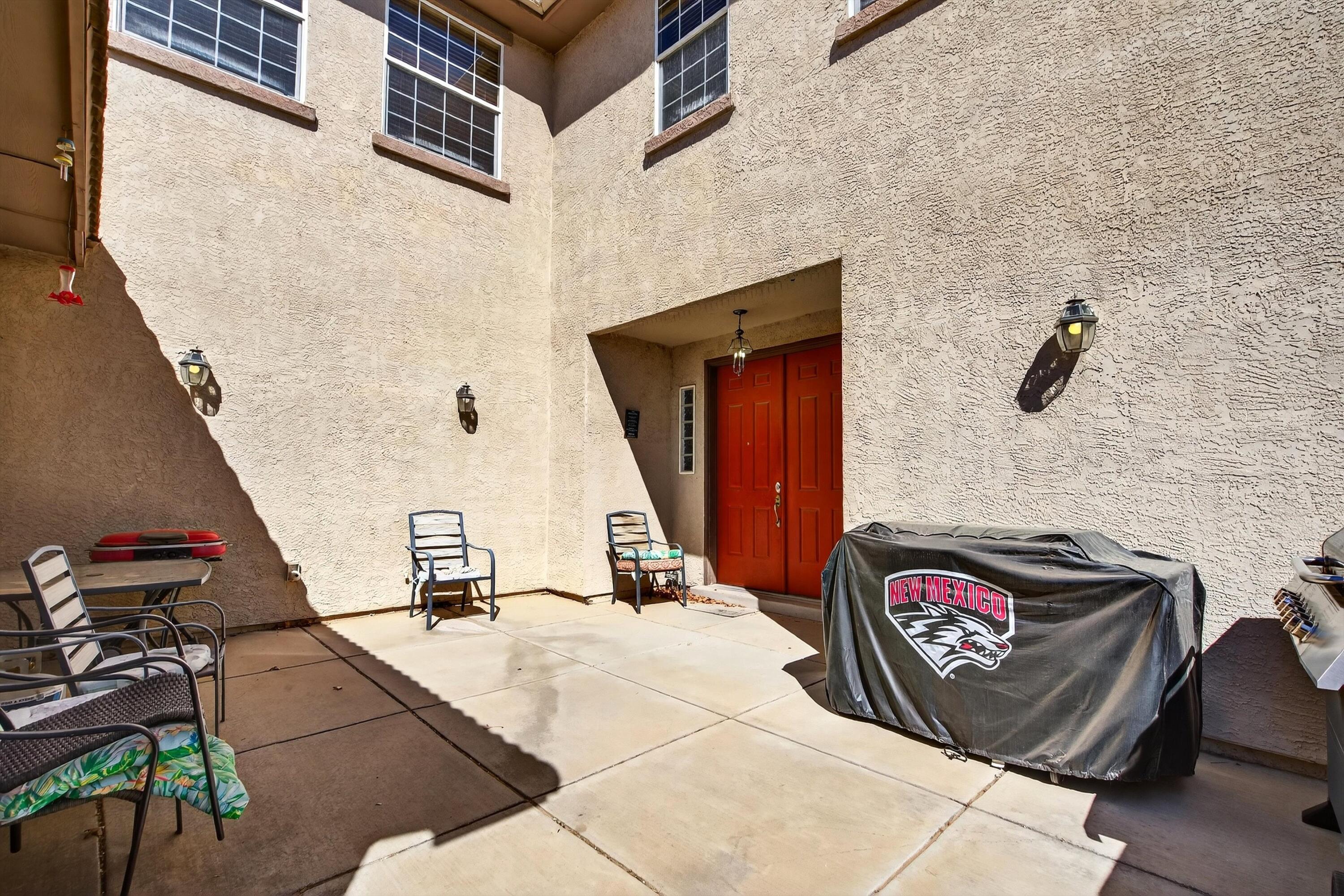 7115 Las Nutrias Road NW