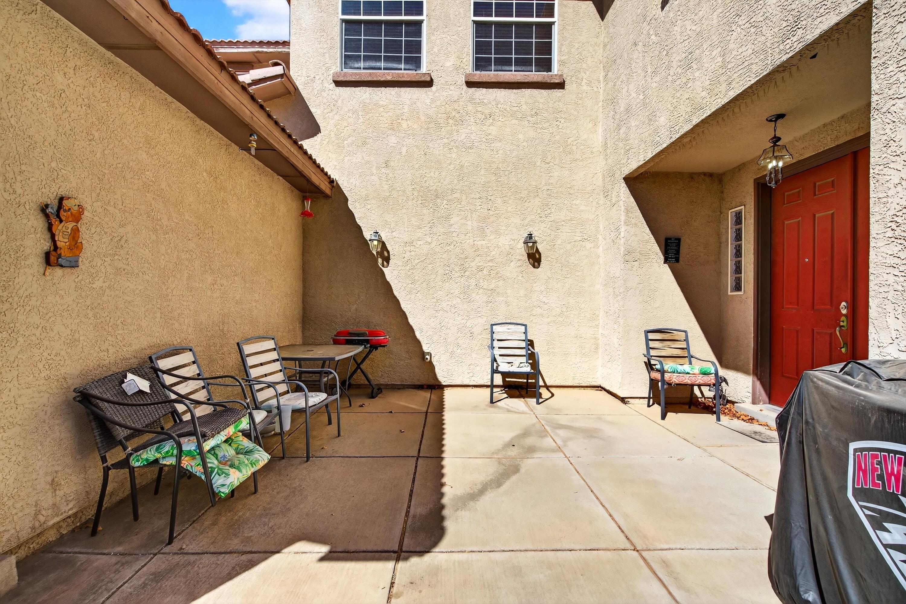 7115 Las Nutrias Road NW