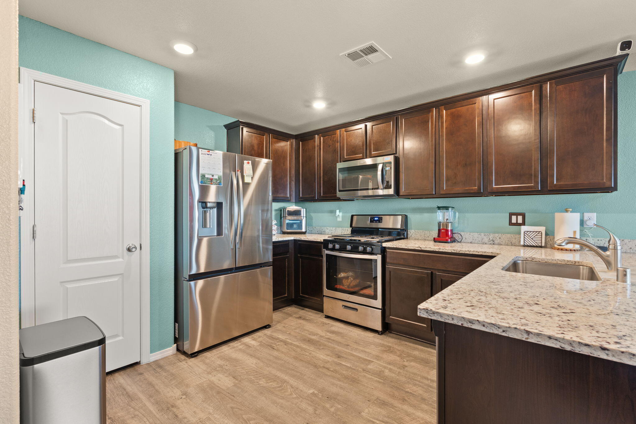 2318 Isabella Lane, Belen, New Mexico image 11