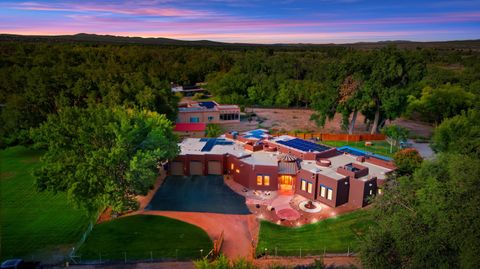 Photo of 123 SEGO Lane, Corrales, NM 87048 (MLS # 1090630)
