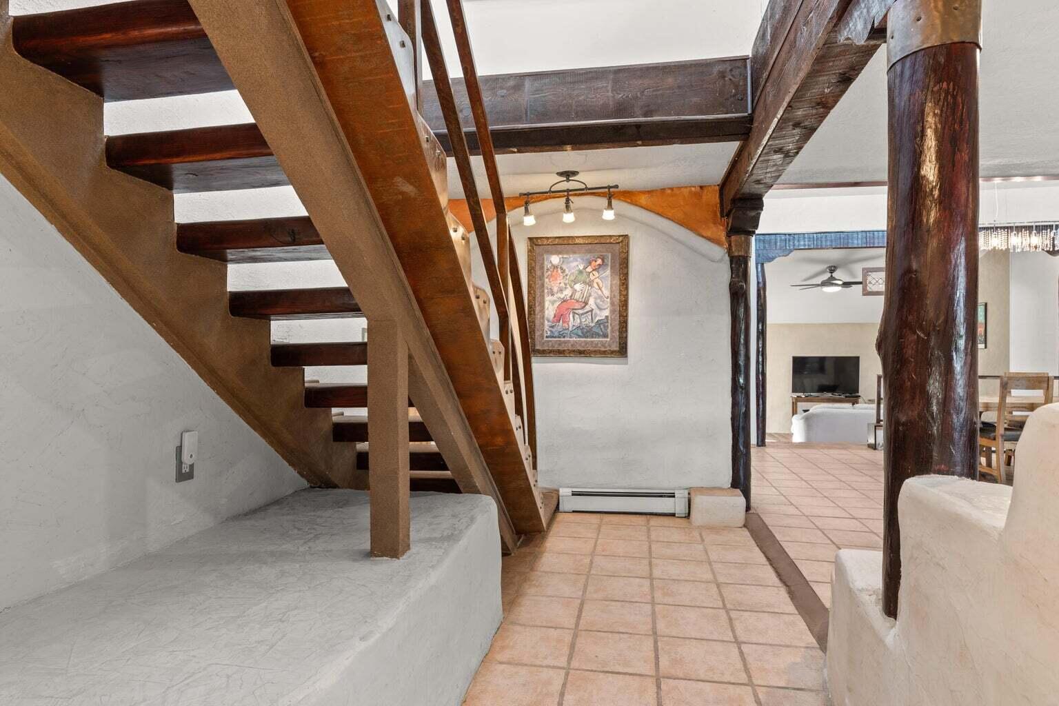416 Camino Arco Iris