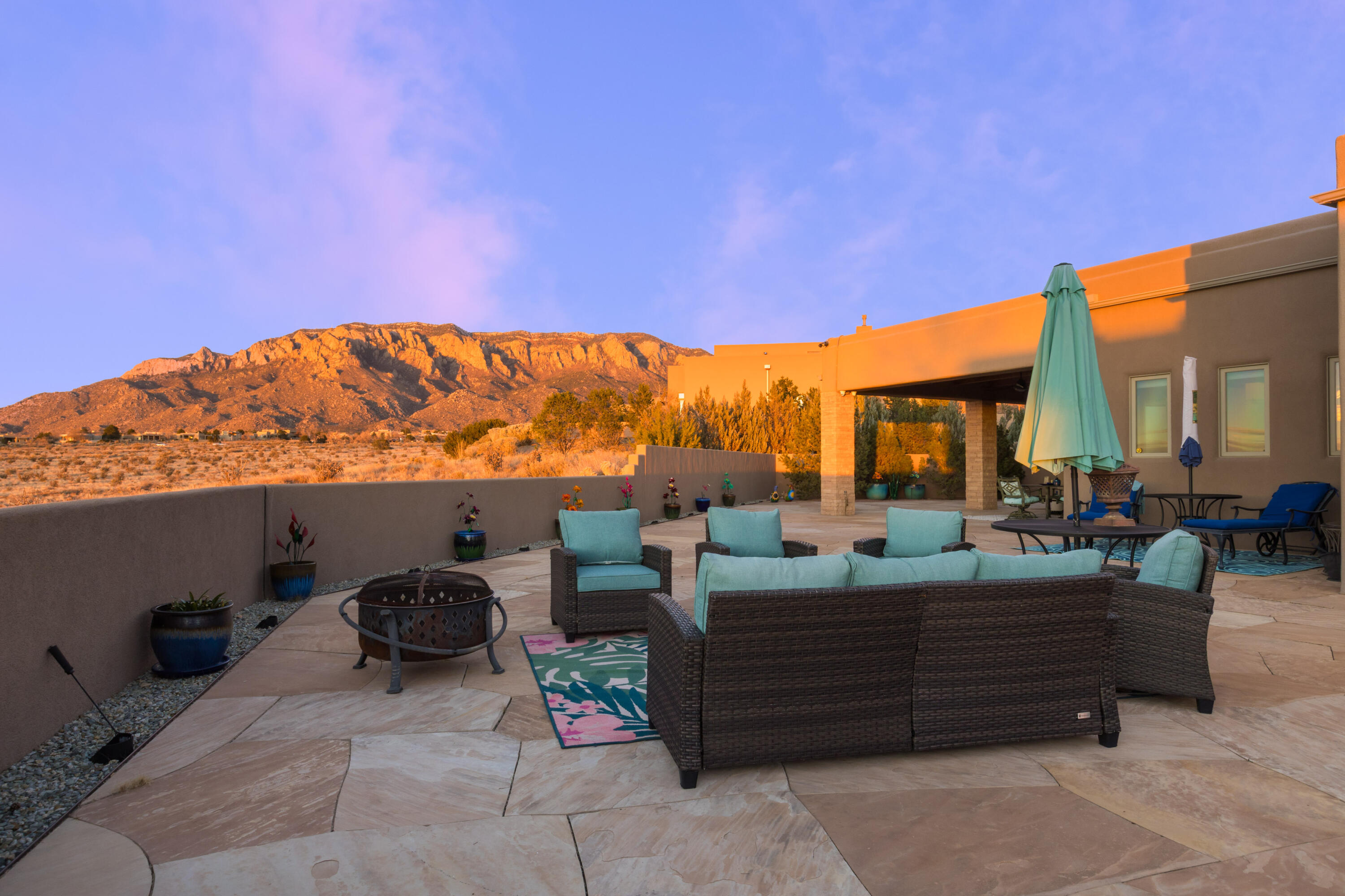 13405 La Arista Place NE