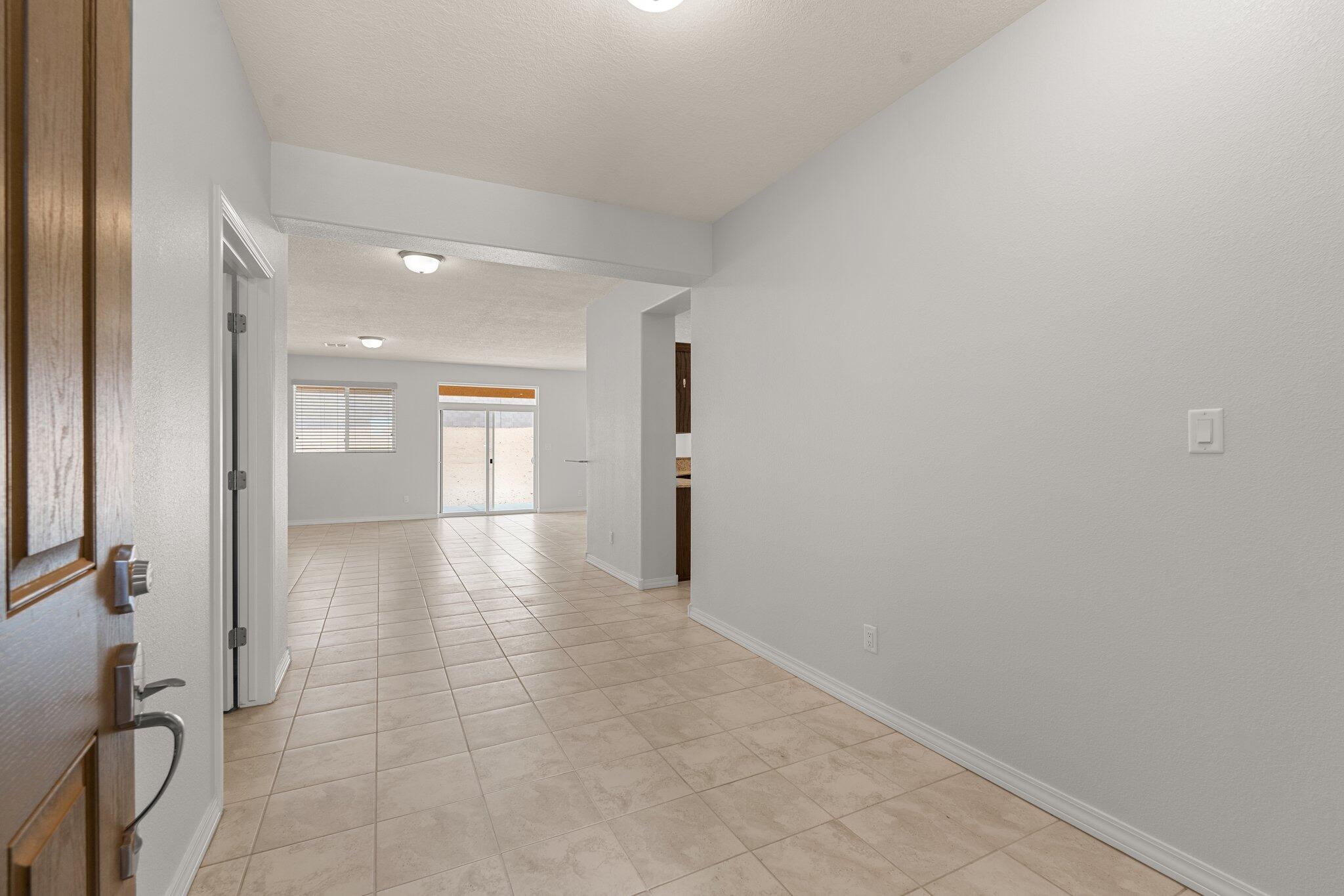 551 Pecos River Road, Los Lunas, New Mexico image 7