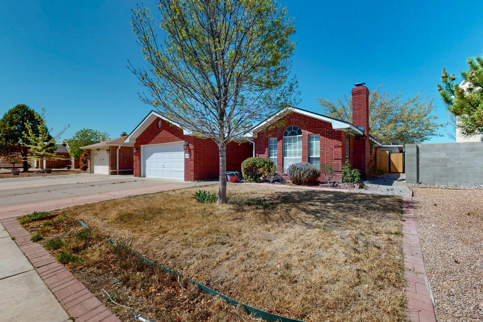 4615 Lobelia Road, Albuquerque, New Mexico image 2