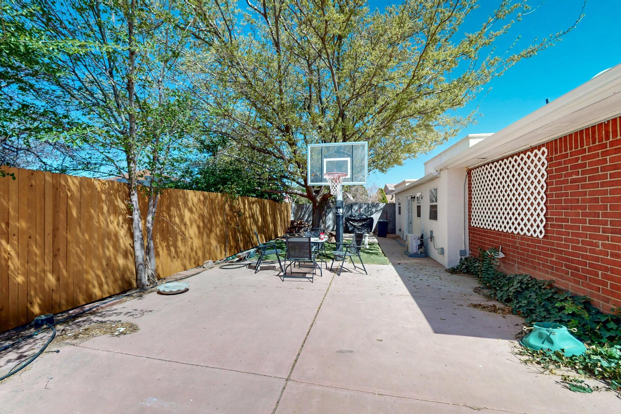 4615 Lobelia Road, Albuquerque, New Mexico image 37