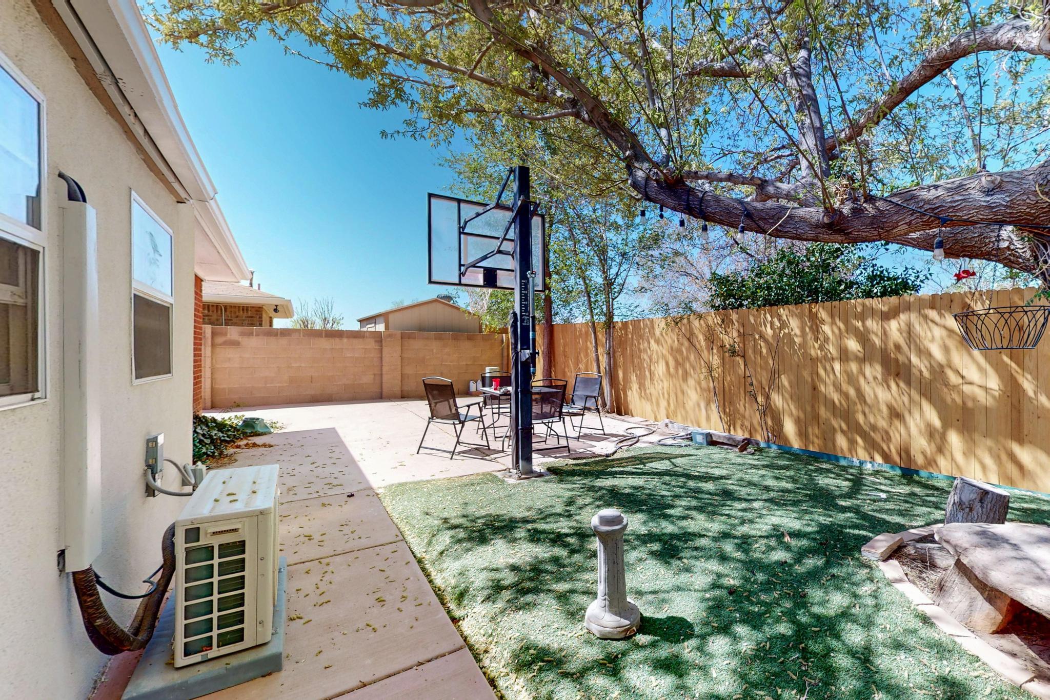 4615 Lobelia Road, Albuquerque, New Mexico image 32