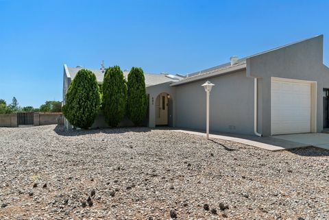Photo of 681 Stallion Road SE, Rio Rancho, NM 87124 (MLS # 1095108)