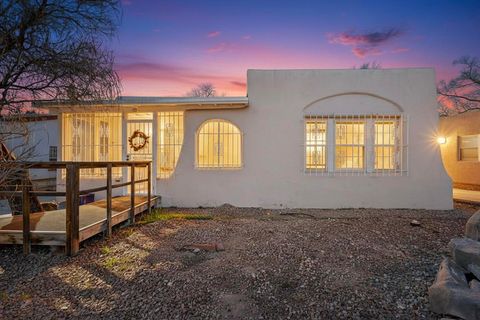 305 Amherst Drive NE Albuquerque NM 87106