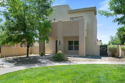 Photo of 2316 Penn Avenue SE, Albuquerque, NM 87106 (MLS # 1099535)