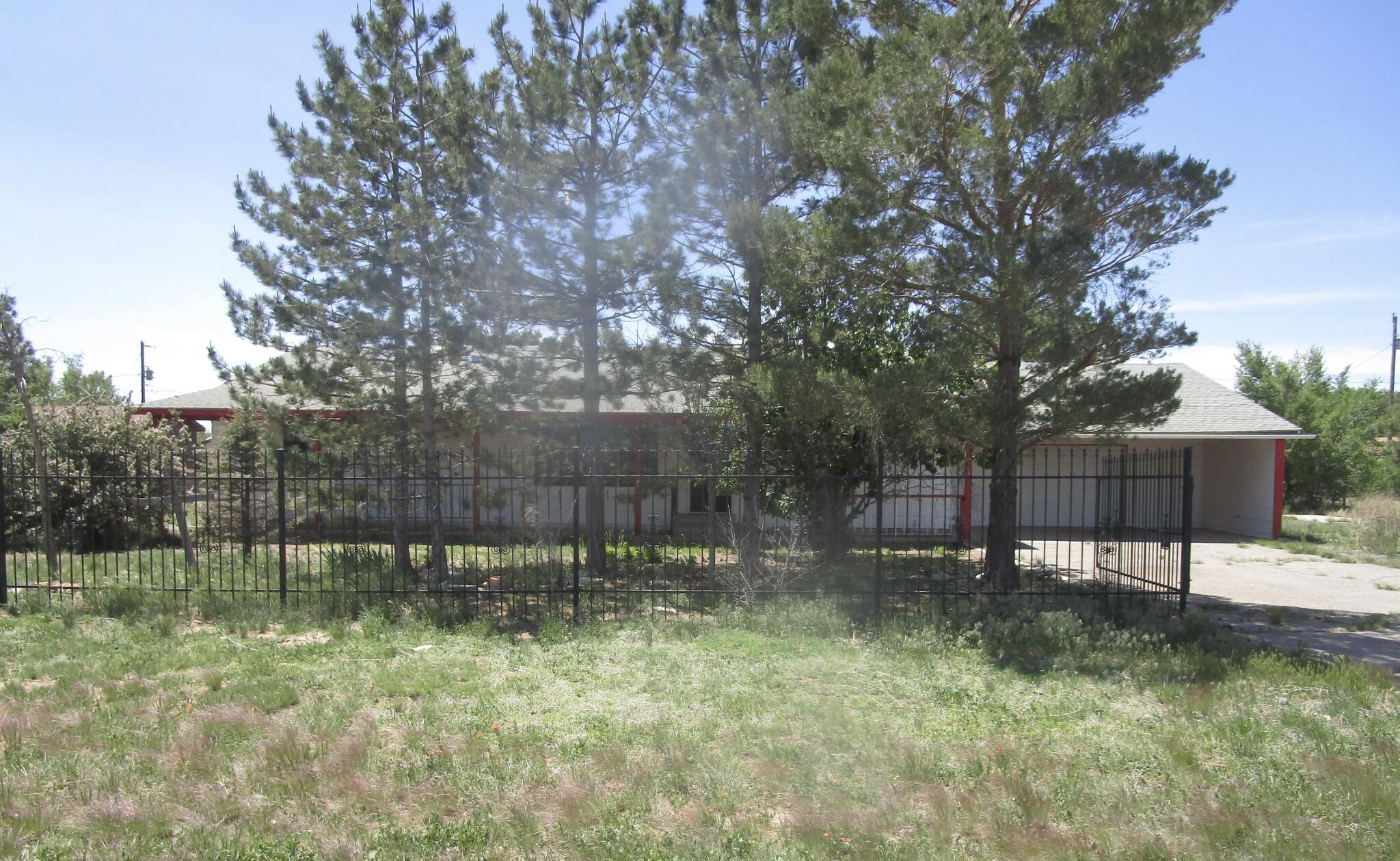 212 E Tingley Avenue, Moriarty, New Mexico image 1
